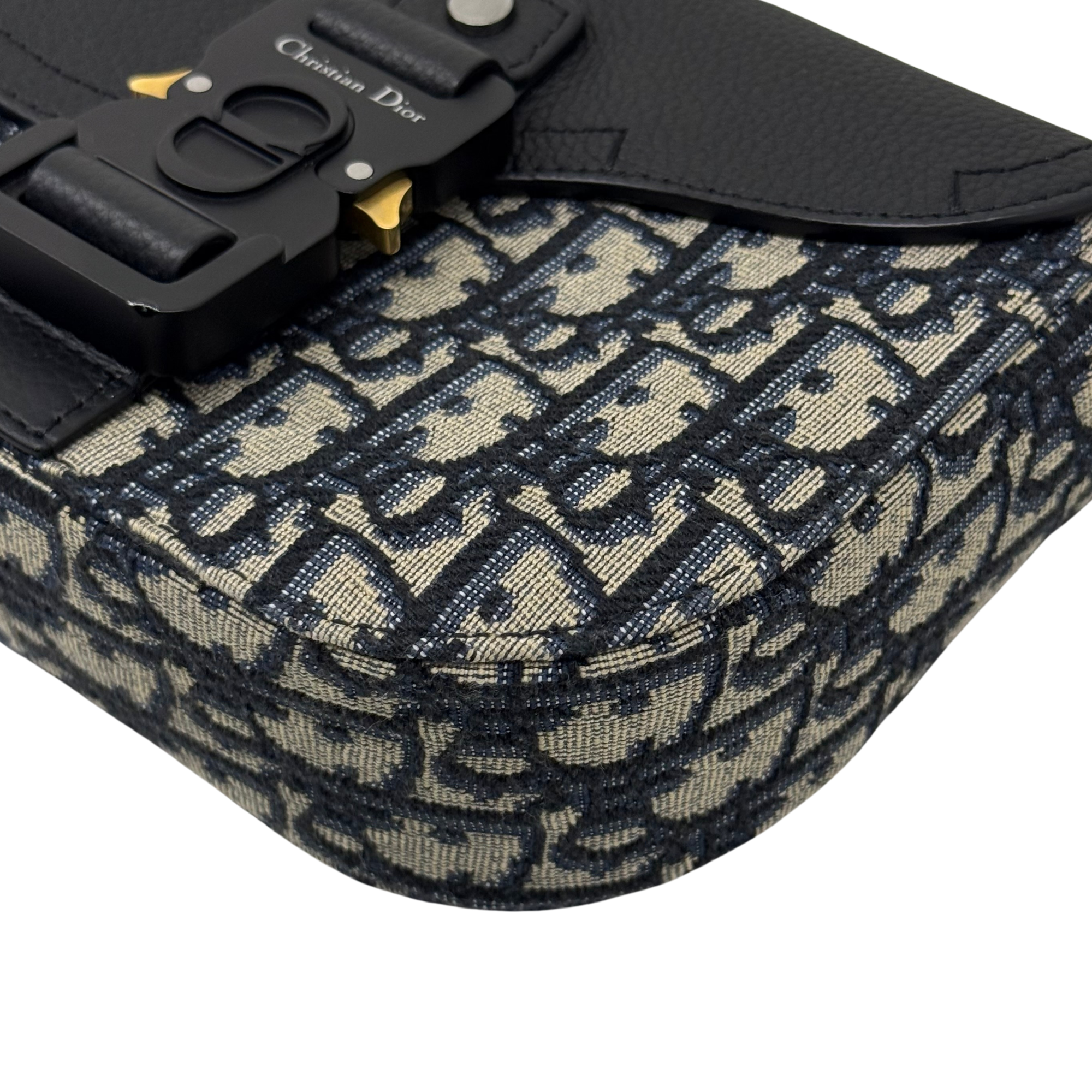 Dior Small Saddle Messenger Bag with Flap Beige and Black Dior Oblique Jacquard with Black Grained Calfskin (pre-owned)