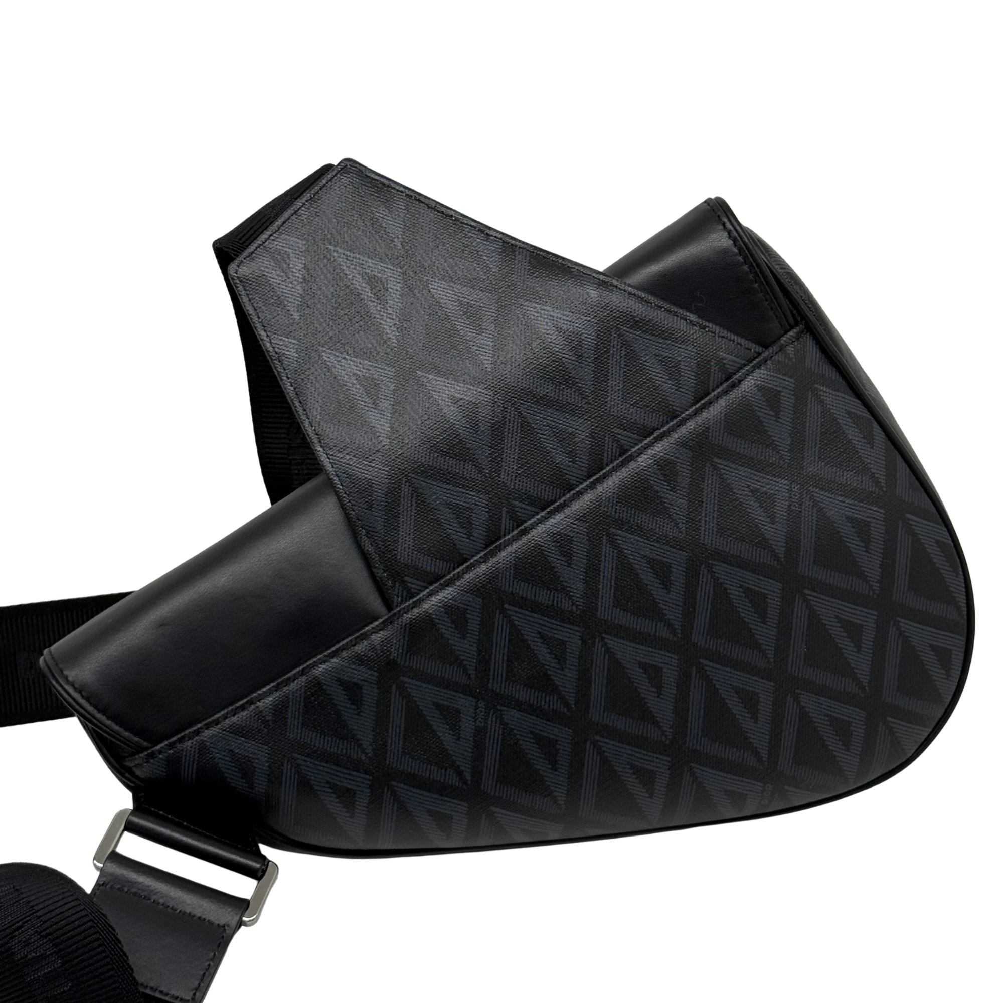Dior Smooth Calfskin Canvas CD Diamond Men’s Saddle Bag Black (brand new)