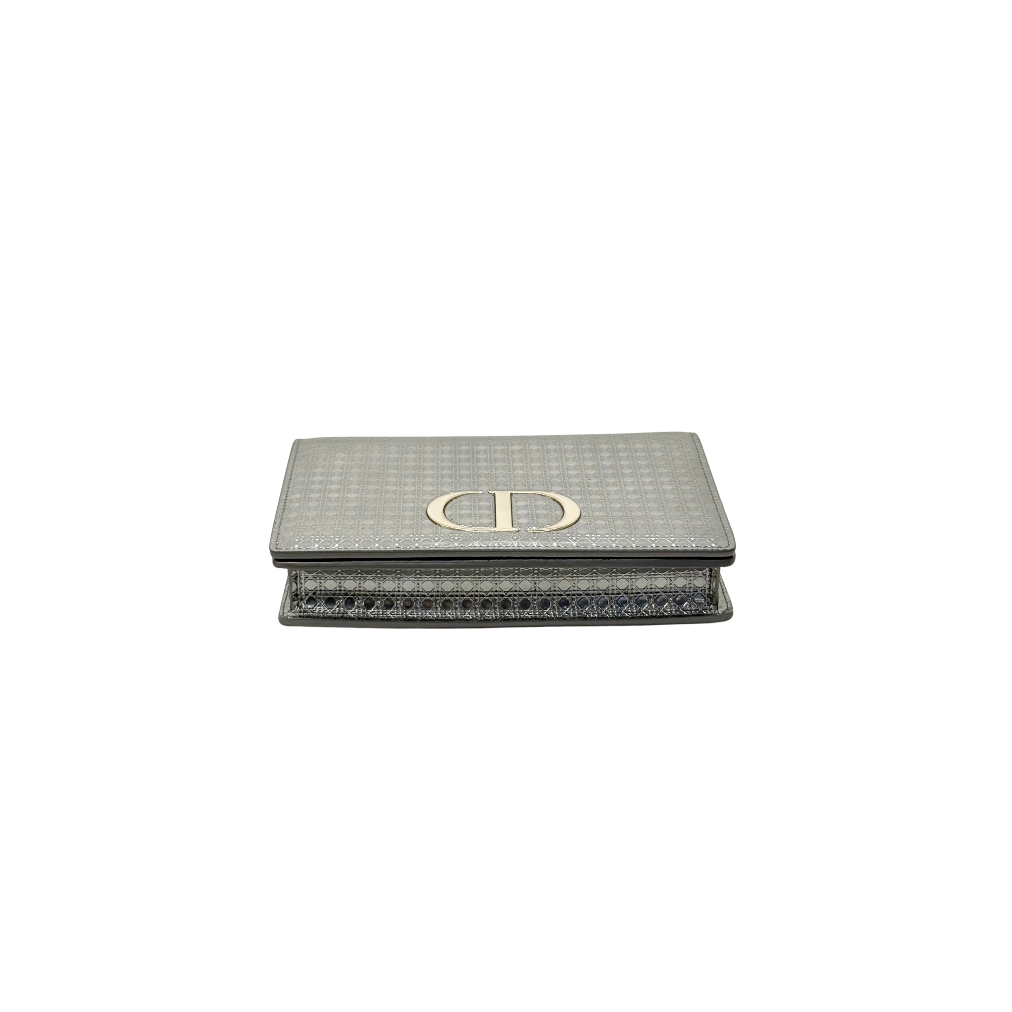 Christian Dior Metallic Silver Micro Cannage 30 Montaigne 2-in-1 Pouch (pre-owned)