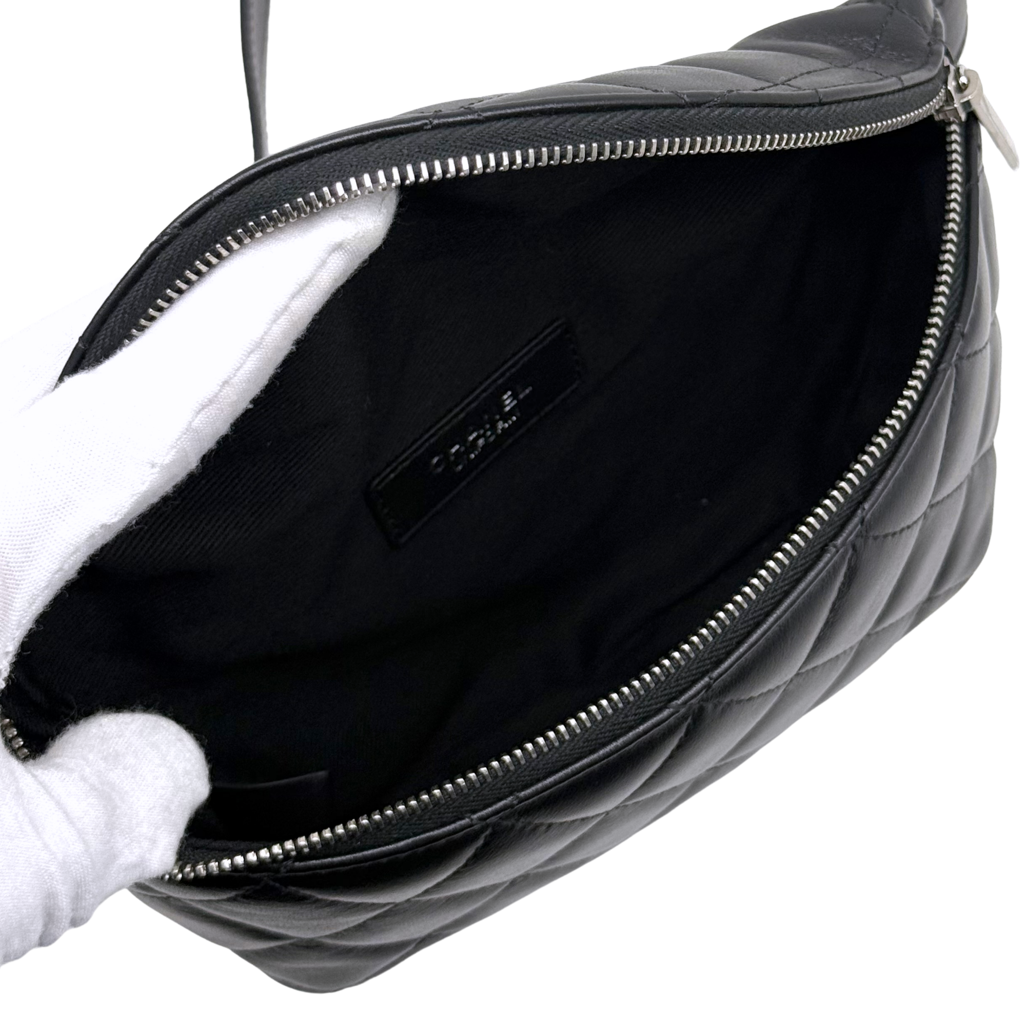 Chanel Matelasse lambskin quilted fanny pack (pre-owned)