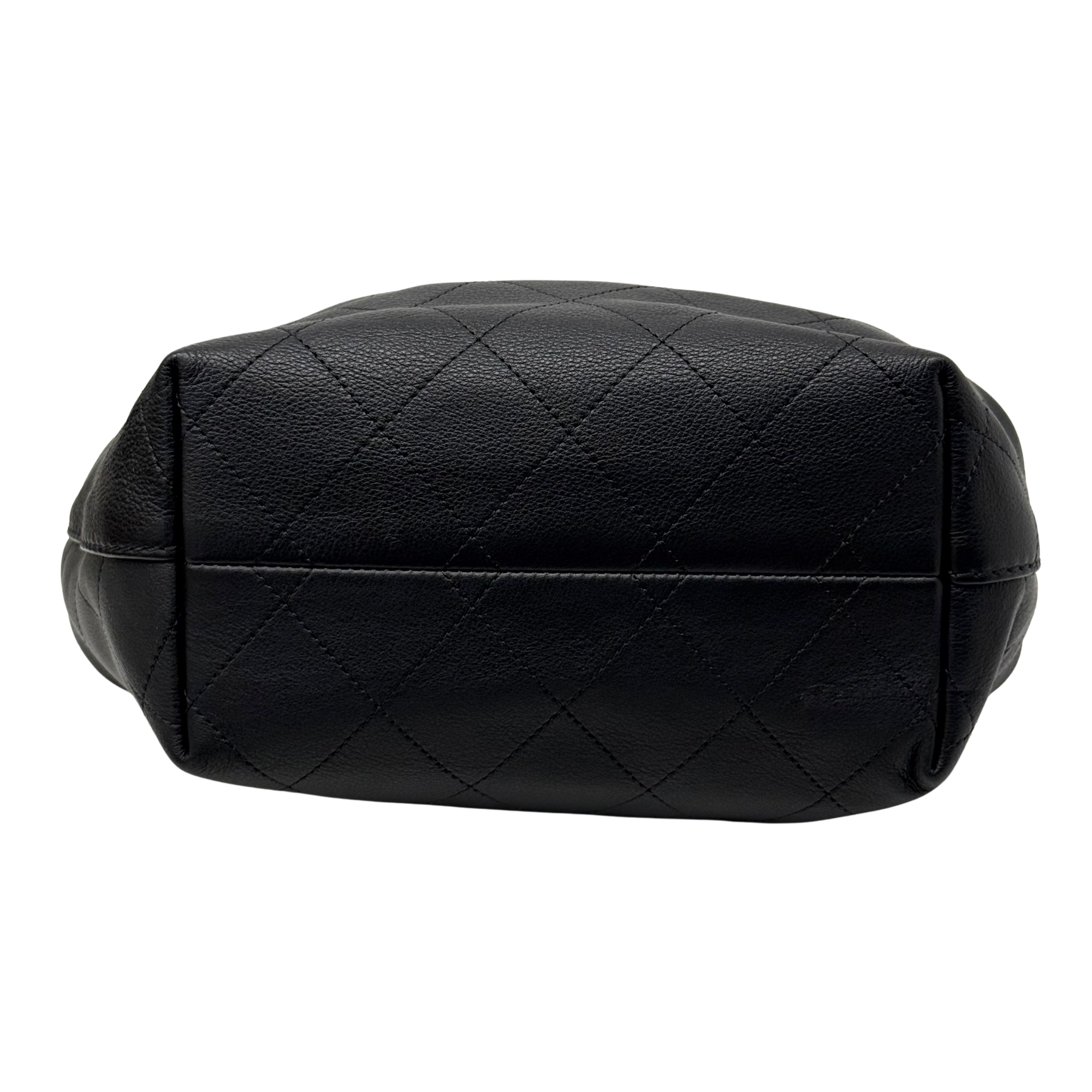 Chanel shoulder bag black