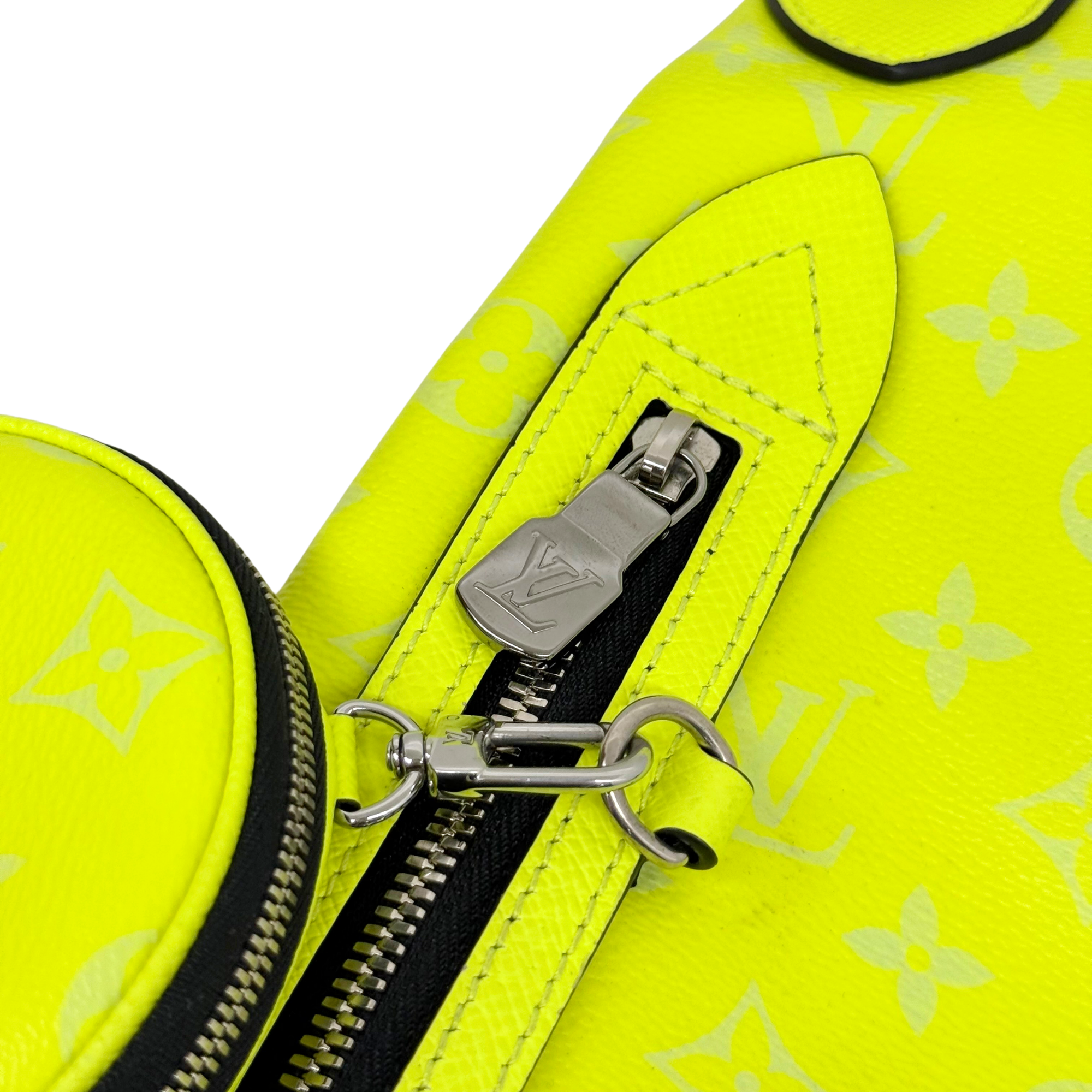 Louis Vuitton Duo Sling Bag Monogram Taigarama crossbody bag neon yellow (pre-owned)