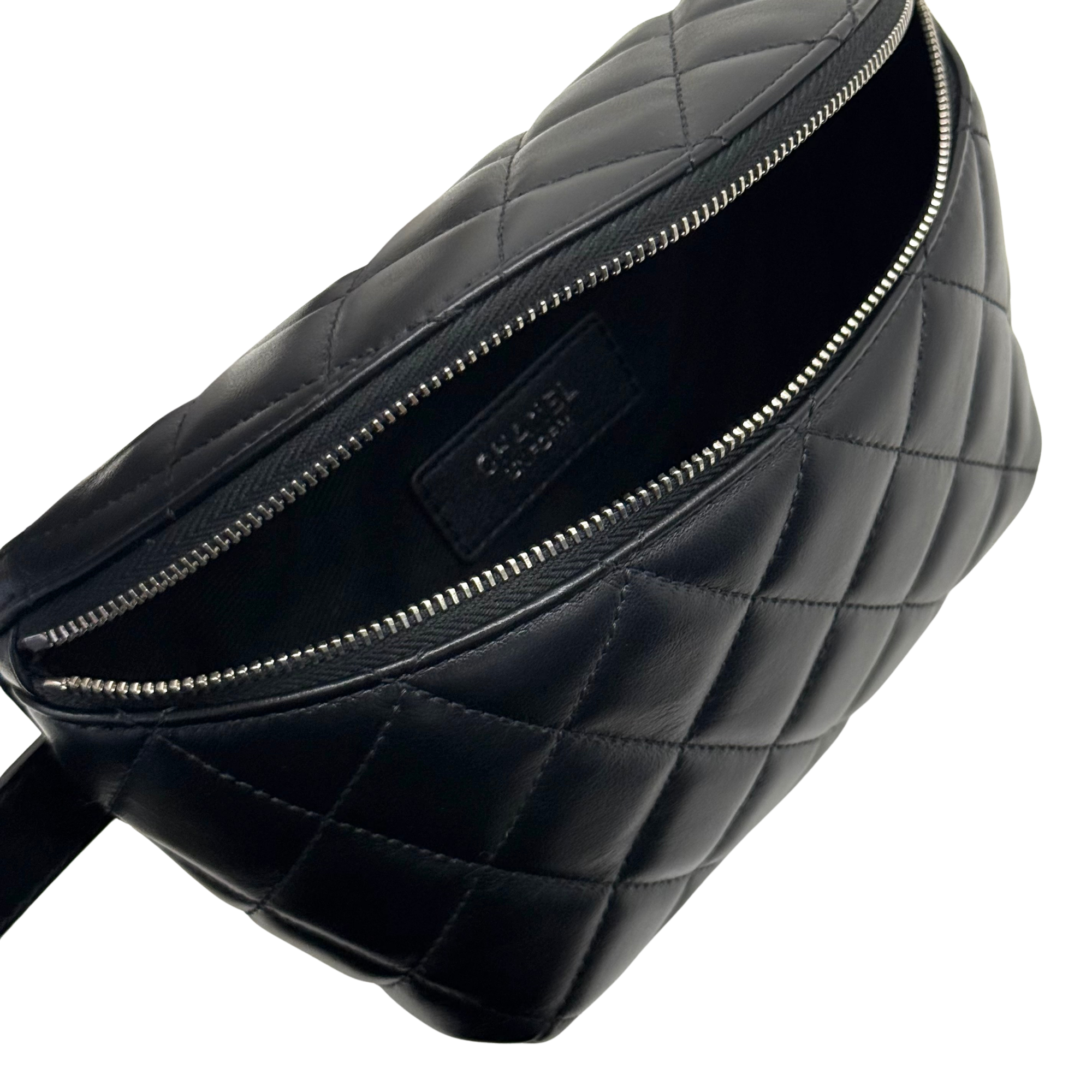 Chanel Matelasse lambskin quilted fanny pack (pre-owned)