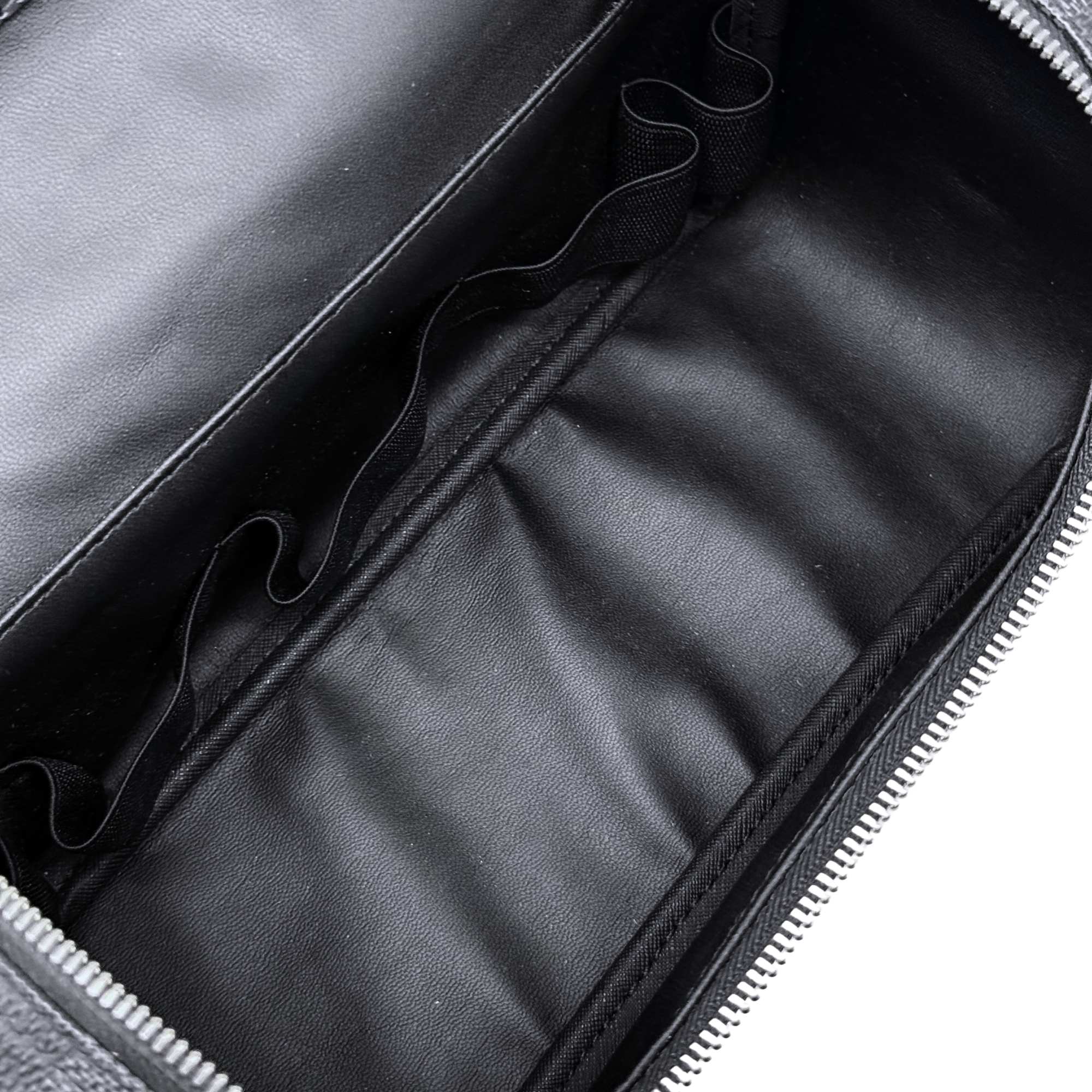 Louis Vuitton Damier Graphite Toiletry Pouch clutch bag black (brand new)