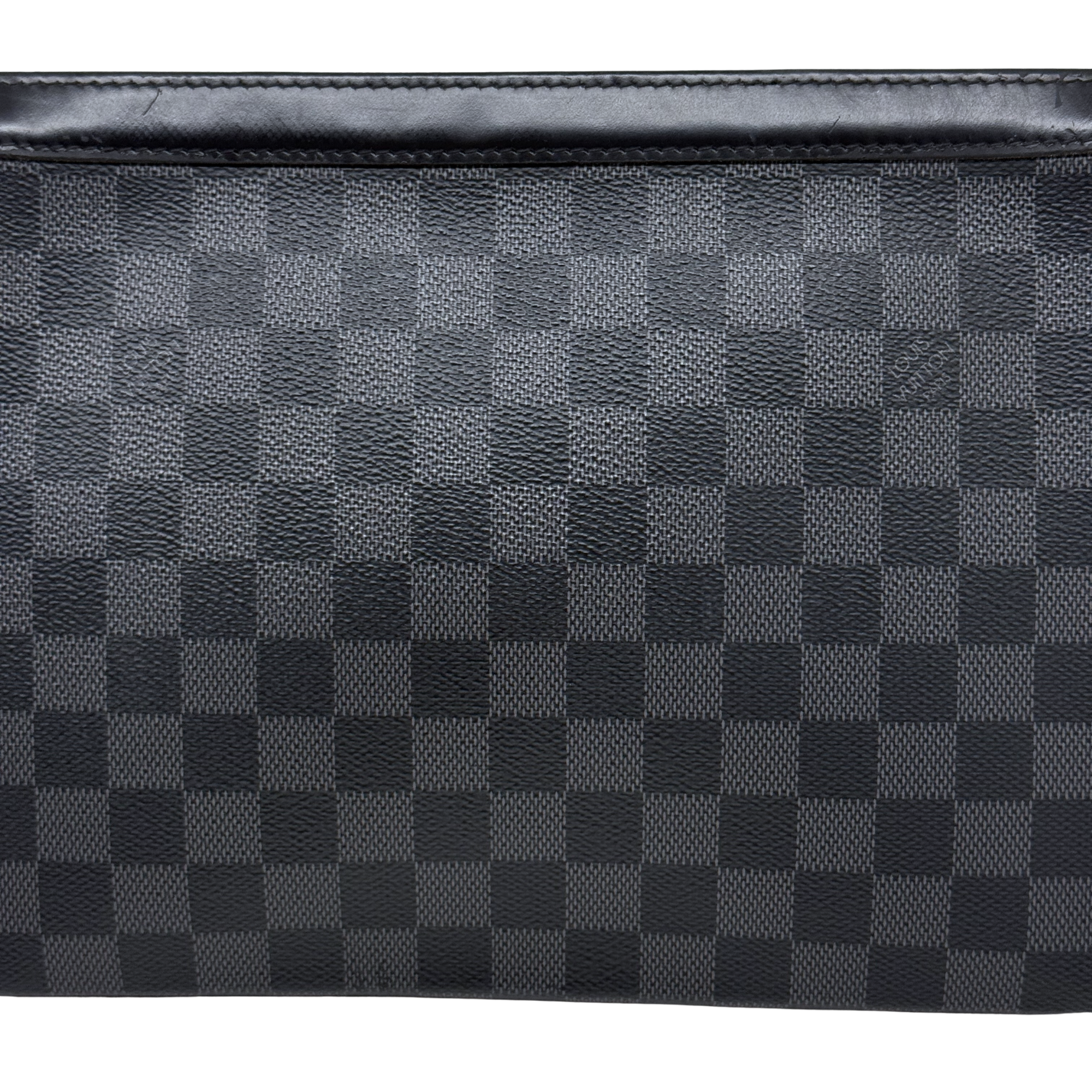 Louis Vuitton Damier Graphite Pochette Voyage MM clutch bag Black (pre-owned)
