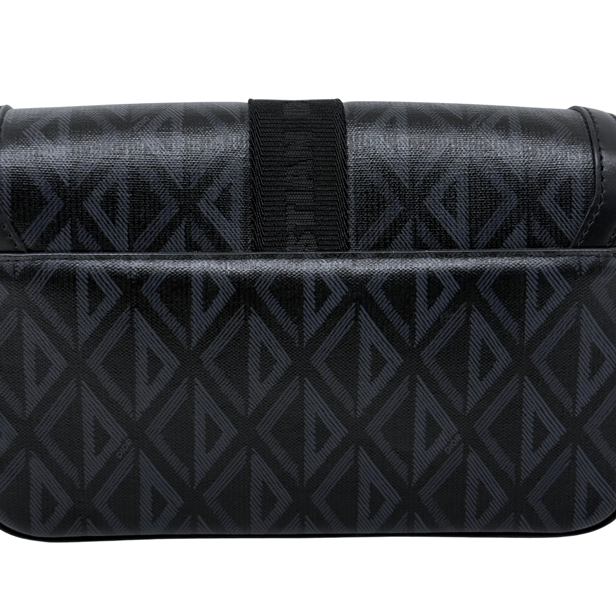 Dior Hit The Road CD Diamond shoulder bag (brand new)