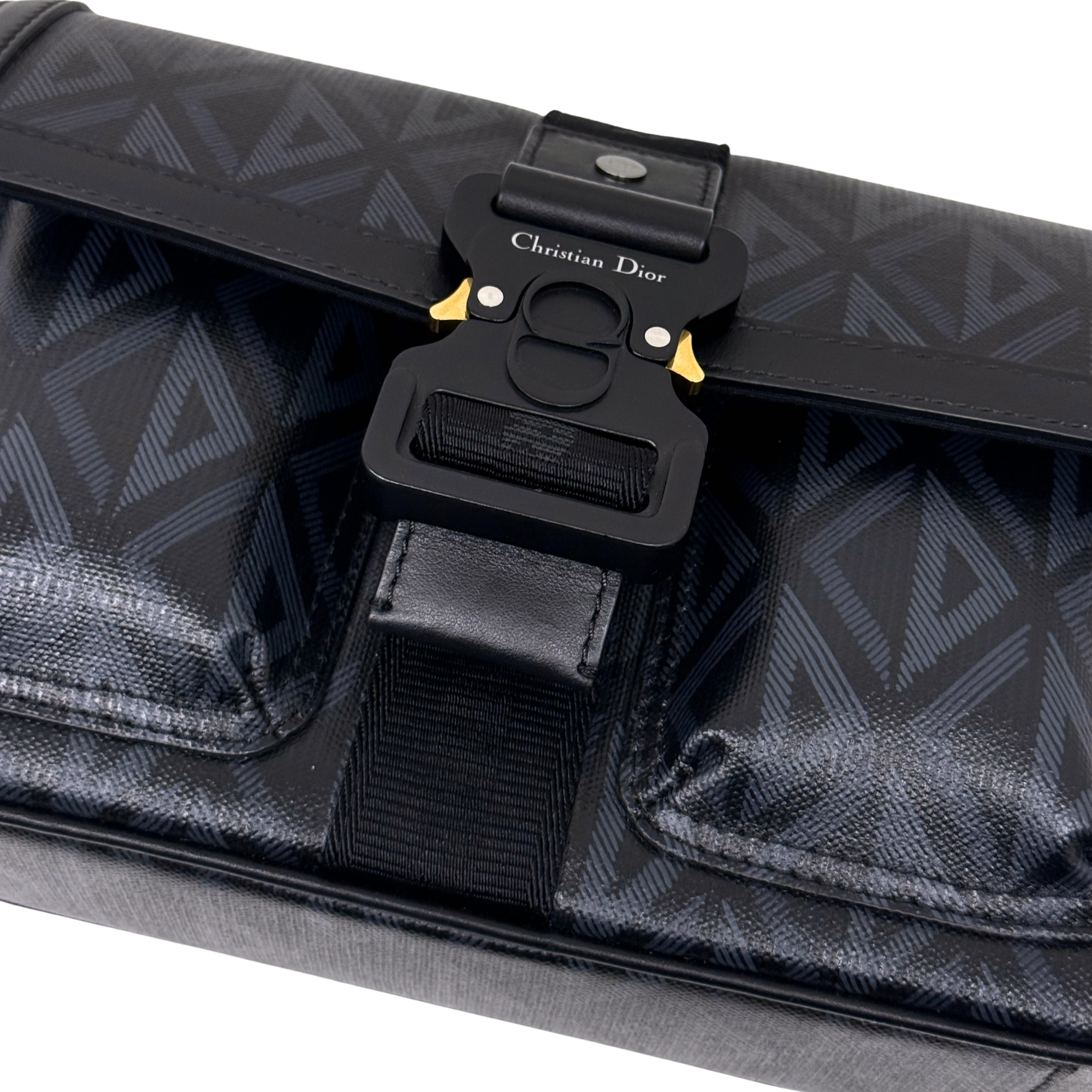 Dior Hit The Road CD Diamond shoulder bag (brand new)