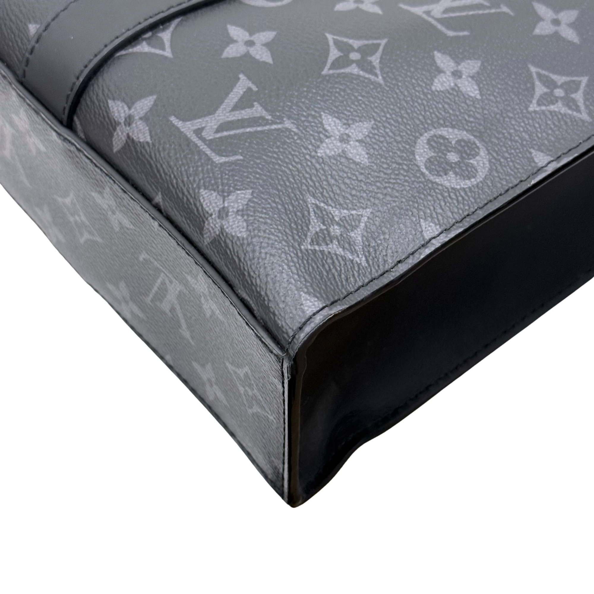 Louis Vuitton Bicolor Monogram Eclipse Sac Plat Black and Grey (pre-owned)